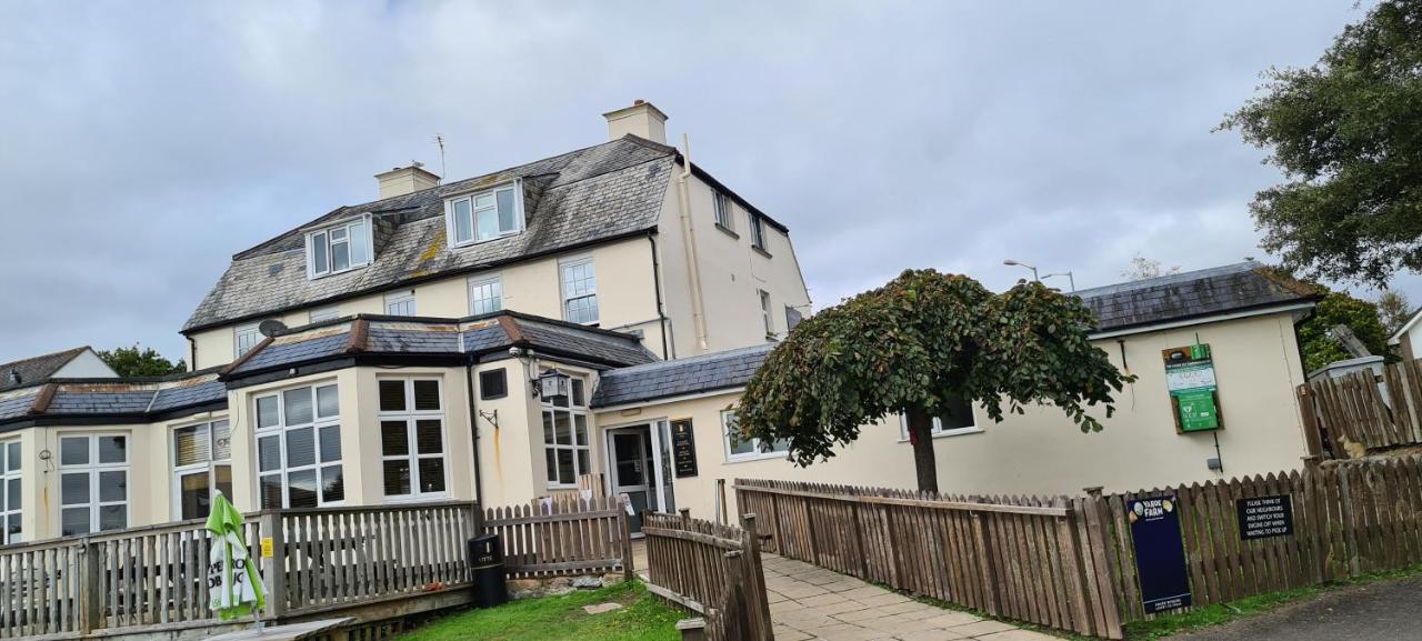Carbeile Inn Torpoint Exteriér fotografie